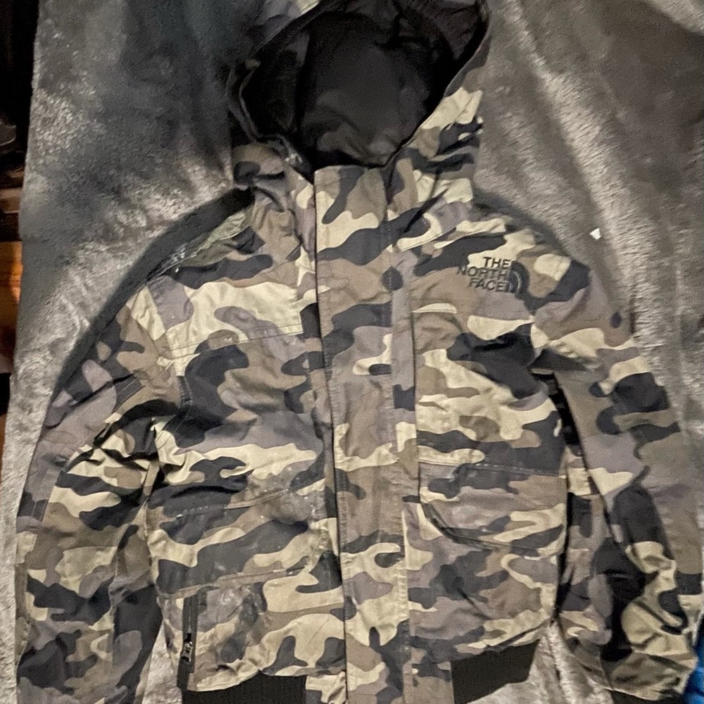 Boys Army North Face Jacket